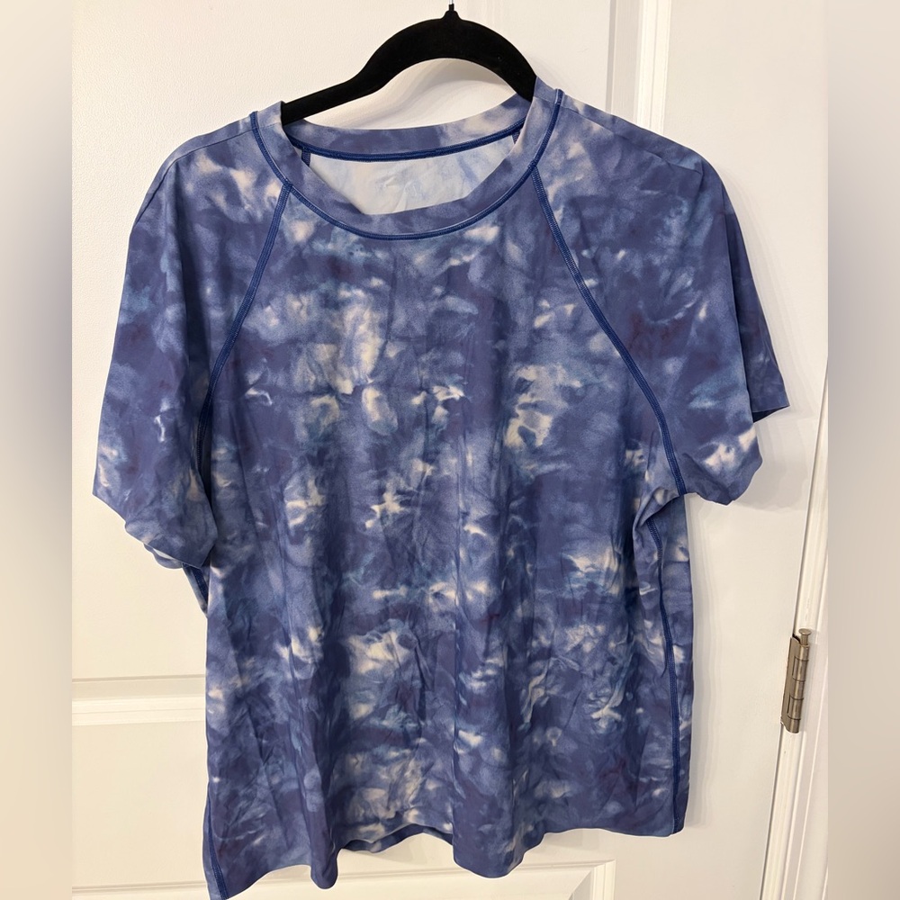 lululemon athletica Purple Tie-Dye Short Sleeve Tee